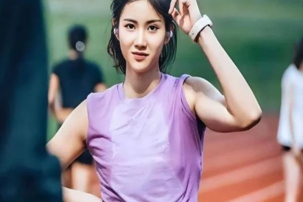 女排世俱杯科内利亚诺对阵瓦基弗银行朱婷强攻线路与效率全解析